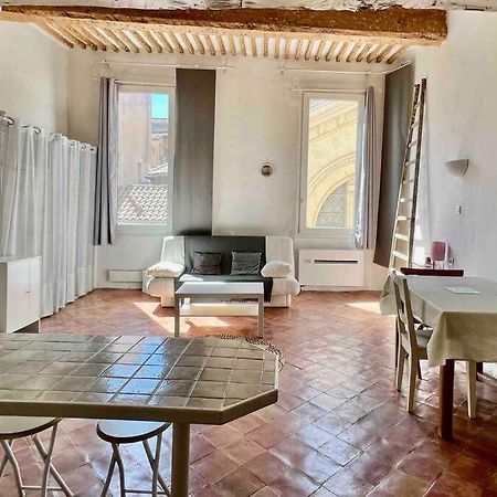 Appartement De Charme Au Coeur D'Aix Экс-ан-Прованс Экстерьер фото